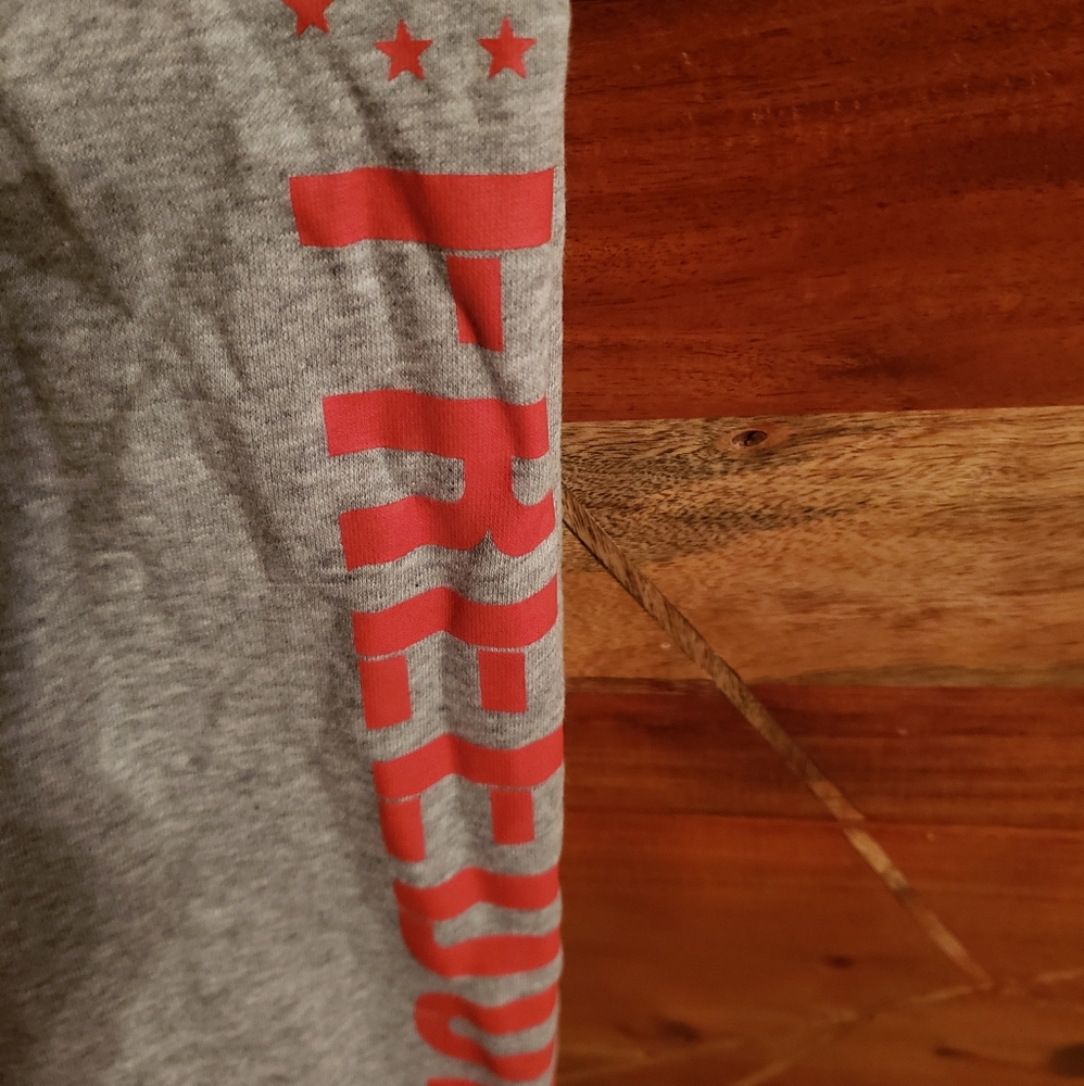 Under Armour cropped sweatpants